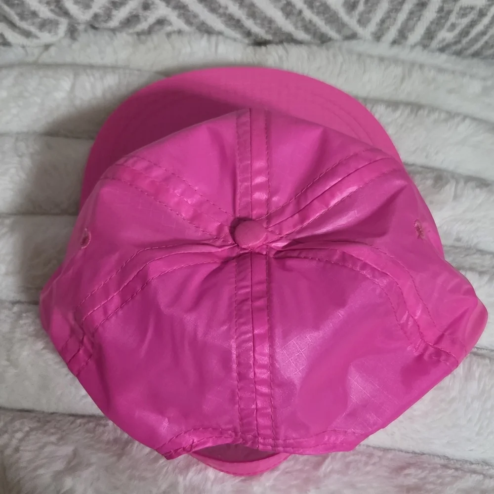 Rare Vintage‎ Ray-Ban Neon Pink Satin Baseball Cap Bump Bonnets Ski Headwear